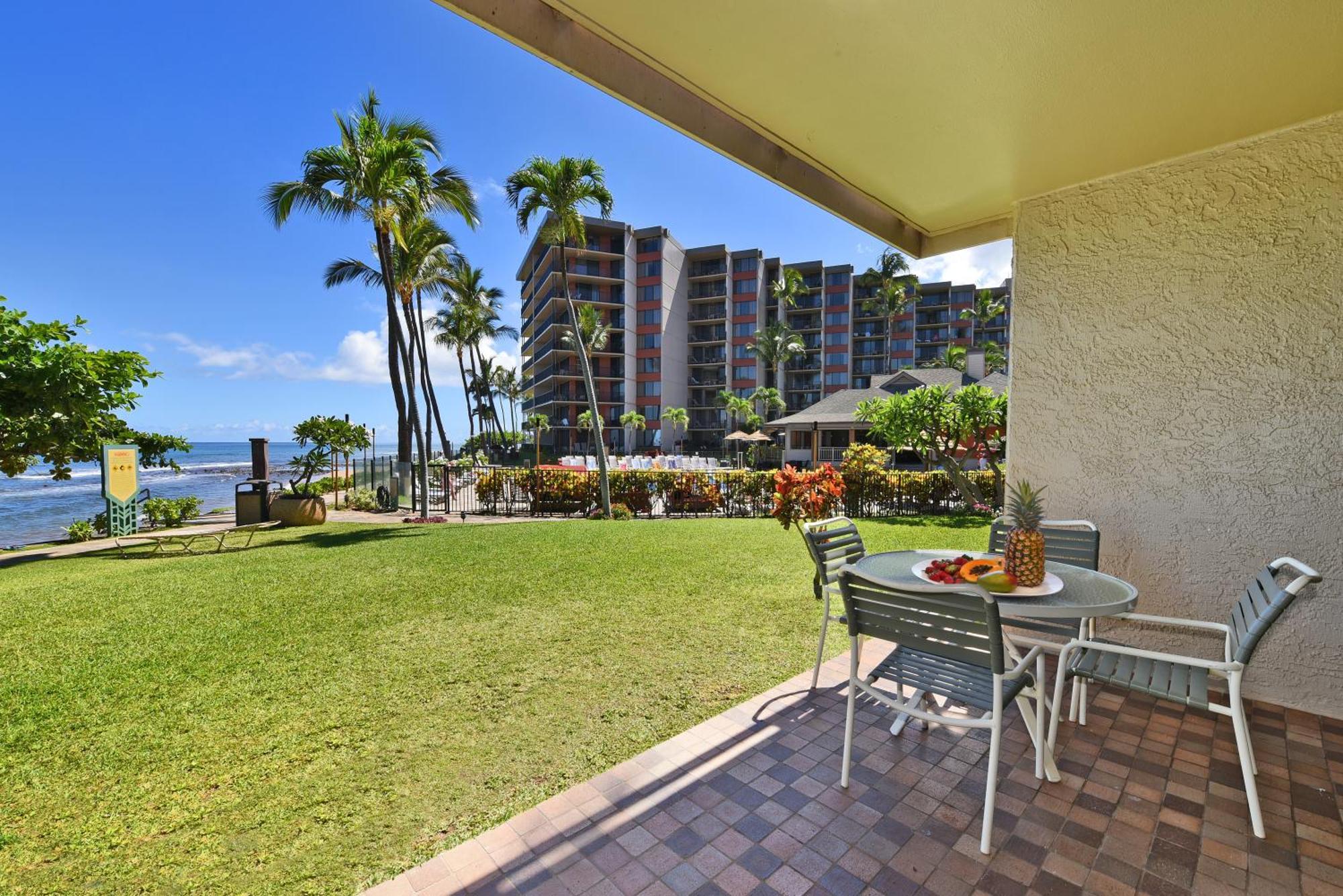 Kaanapali Shores 160 - Sleep Steps Away From The Ocean Kahana Exterior photo